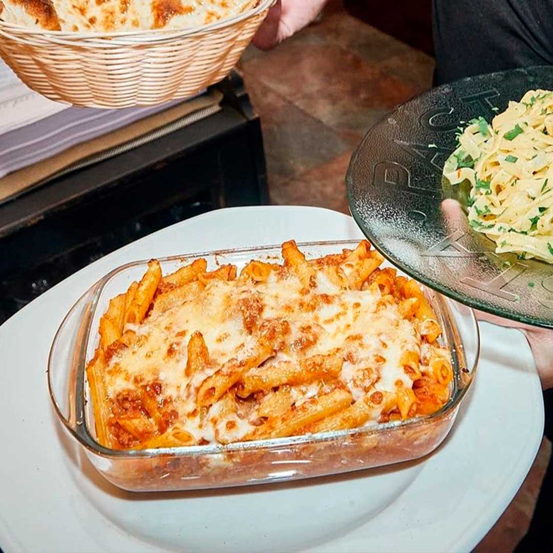 platos gratinados restaurante italiano Pizzería Sapori D'italia Torredembarra